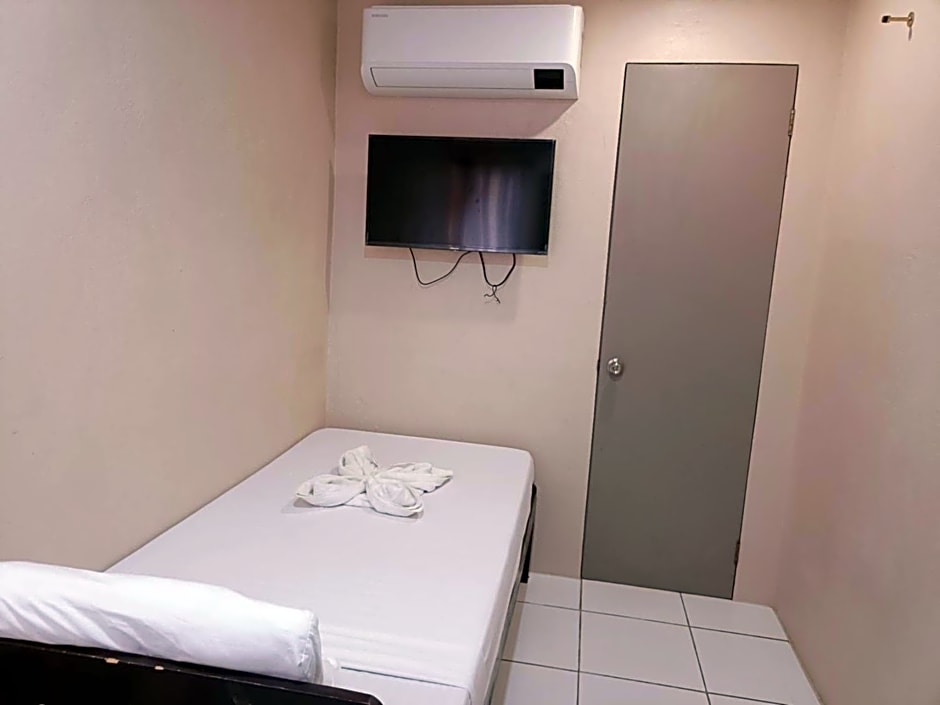 Claytown Pension House