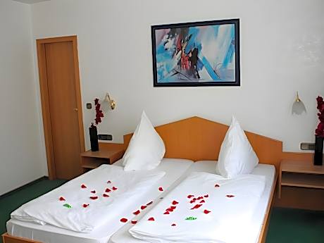 Mainbogen Hotel