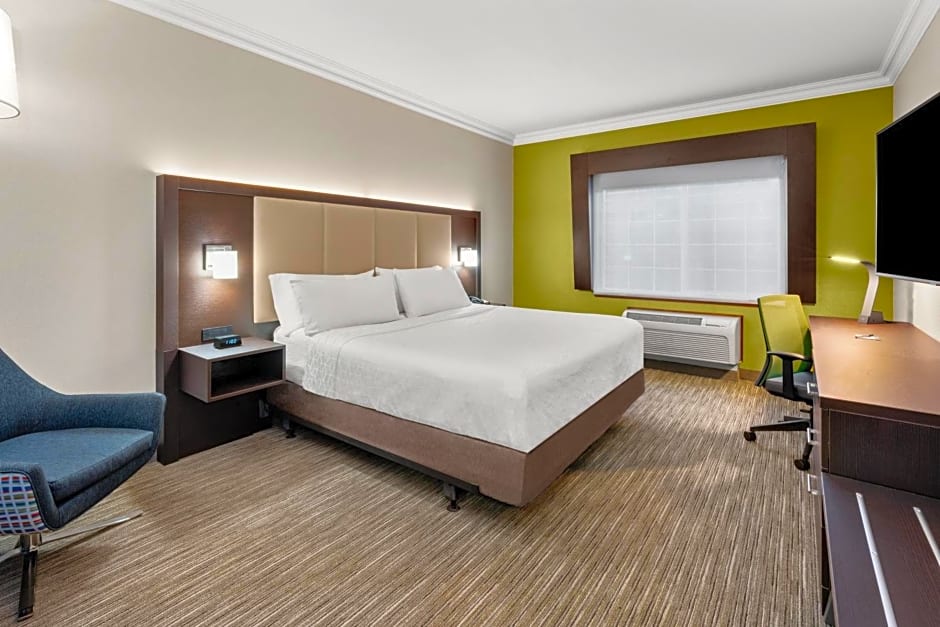 Holiday Inn Express Hotel & Suites Klamath Falls Central