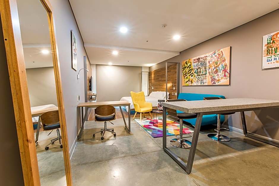 Hotel Spirito by Spiwak