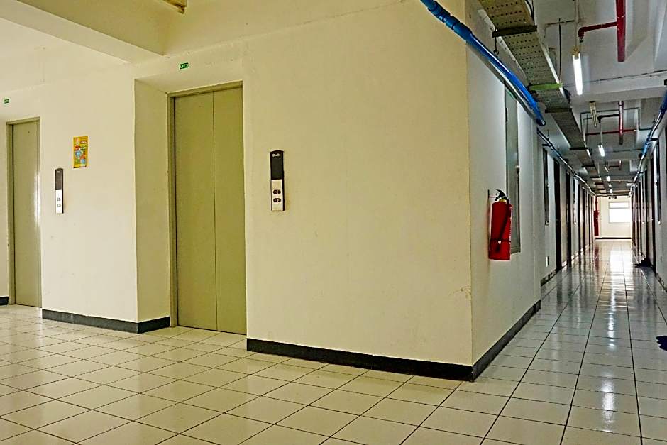 Collection O SSR Apartemen Gunung Putri Square