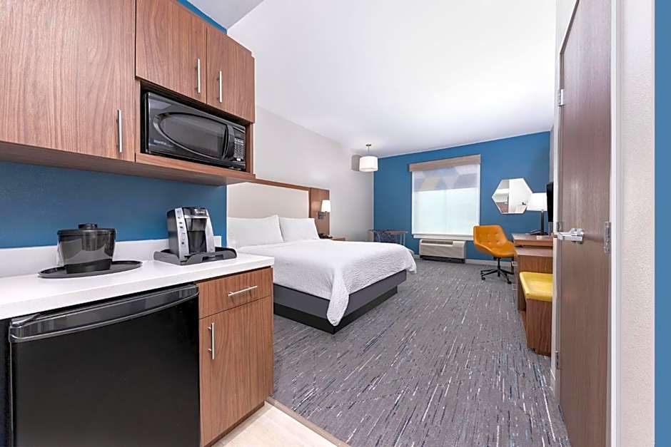 Holiday Inn Express & Suites Houston S - Medical Ctr Area by IHG