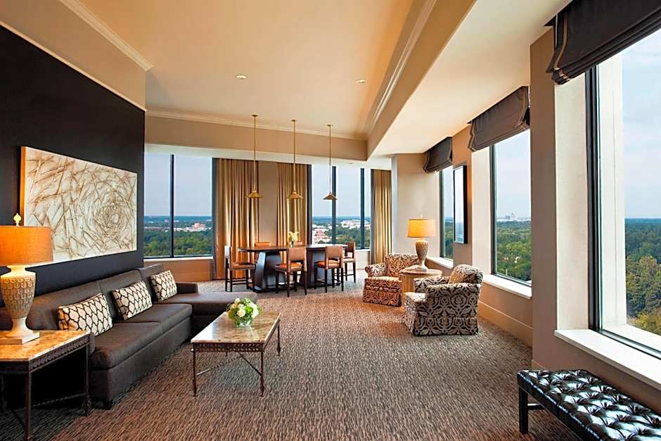Sheraton Greensboro At Four Seasons