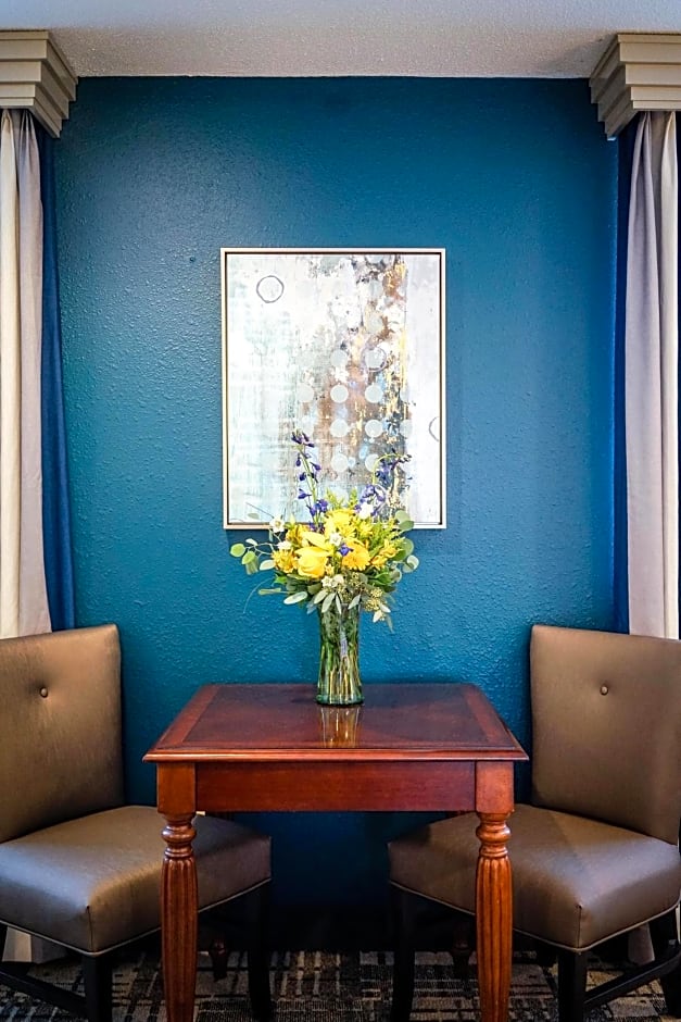 Best Western Plus Dubuque Hotel and Conference Center