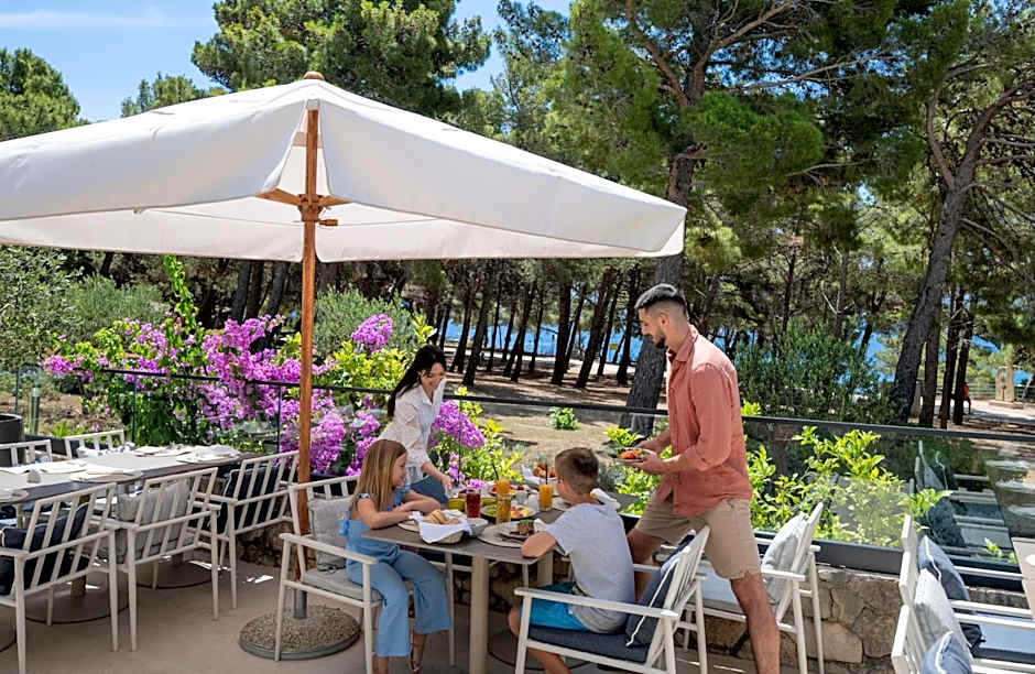 Bluesun Hotel Elaphusa