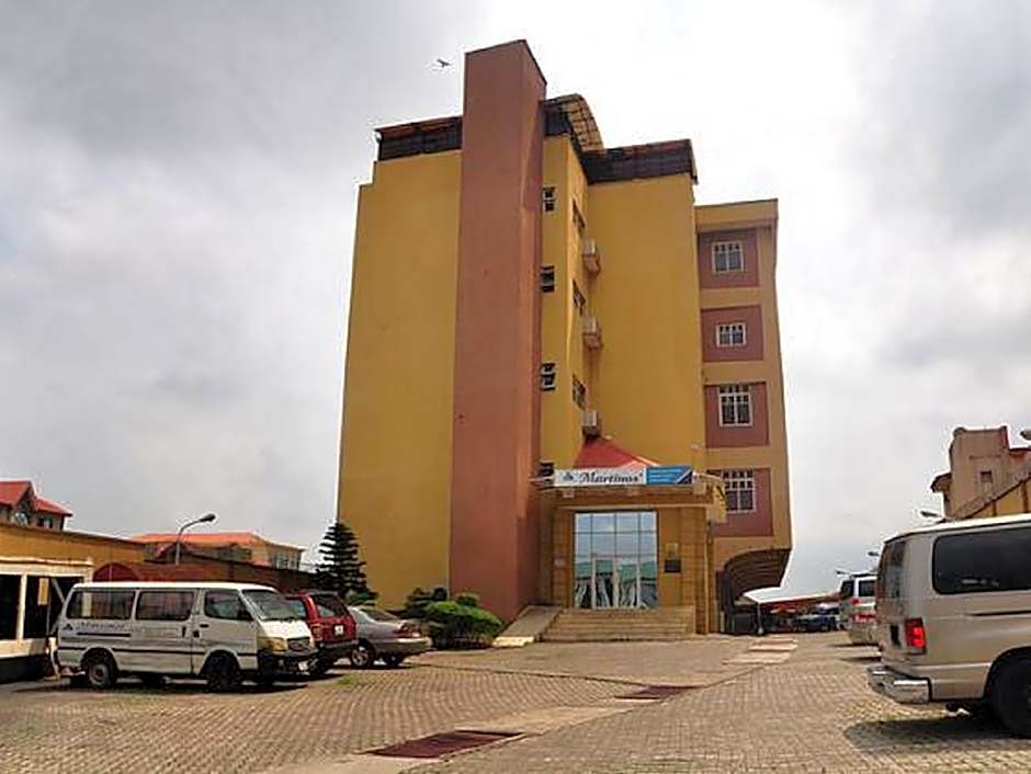 Martinos Hotel