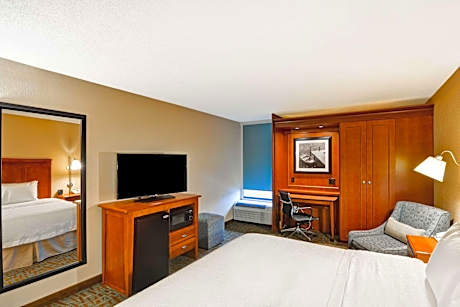 2 Queen Beds Nonsmoking