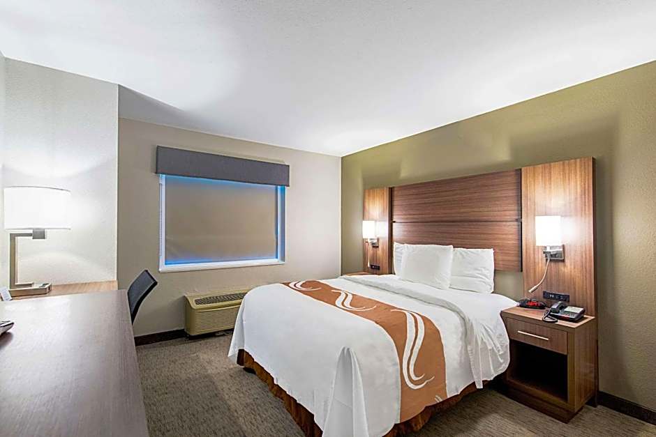 Quality Inn Mishawaka - South Bend