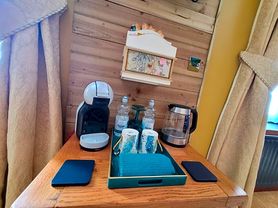 Farmhouse B&B Family stay or Romantic break, on our smallholding close to Narberth