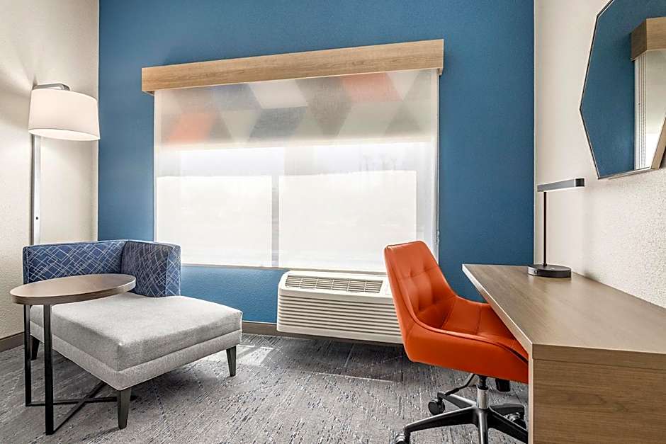 Holiday Inn Express & Suites - Phoenix West - Tolleson By IHG