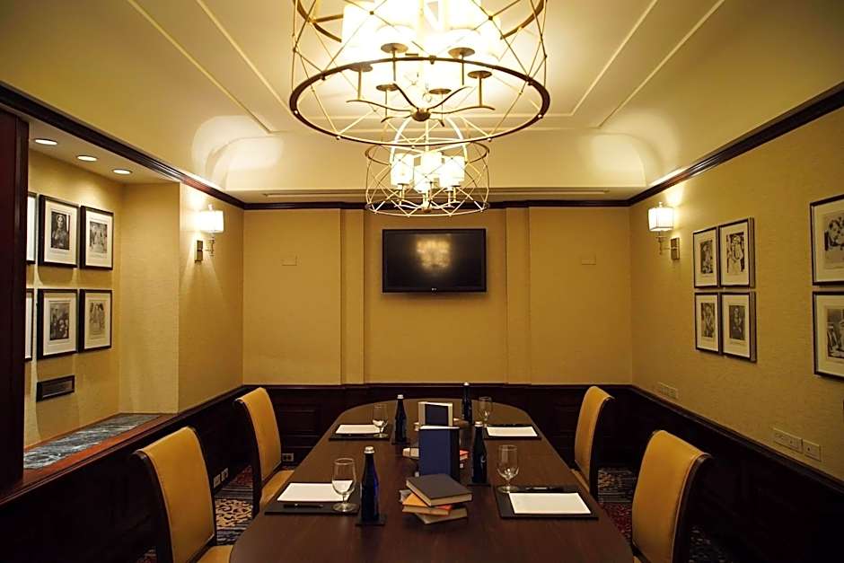 The Algonquin Hotel Times Square, Autograph Collection by Marriott