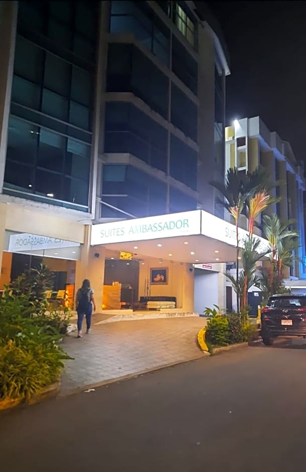 Hotel Suites Ambassador
