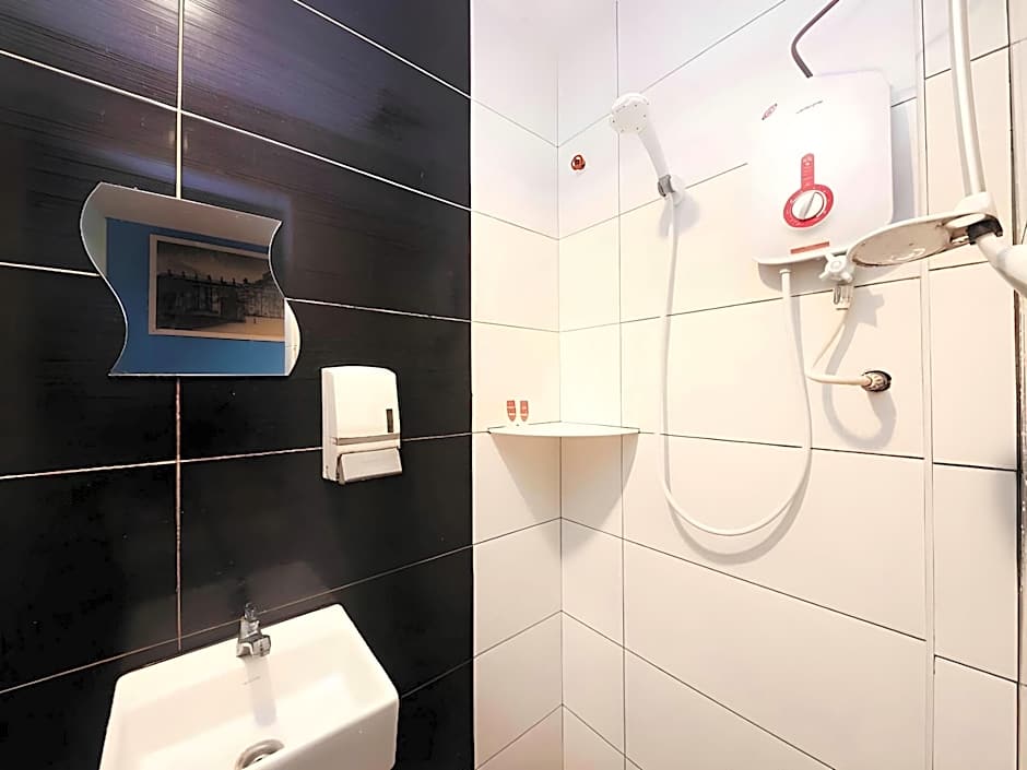 Golden Pearl Hotel Near Universiti Tun Hussein Onn Malaysia UTHM