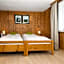 Hotel Alpina