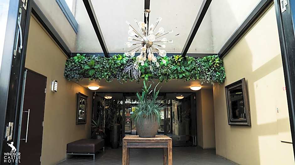 Windsor Castle Hotel