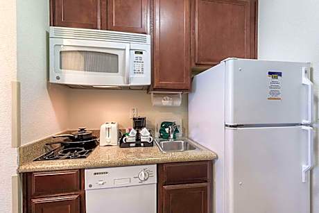 King Suite - Non Smoking