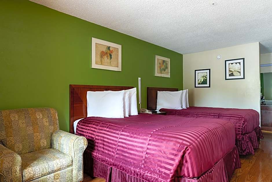 Country Hearth Inn & Suites Marietta