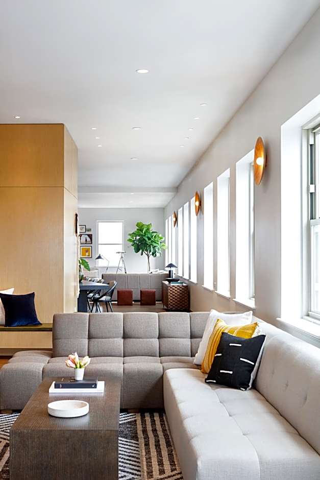 Kimpton Harper Hotel By IHG