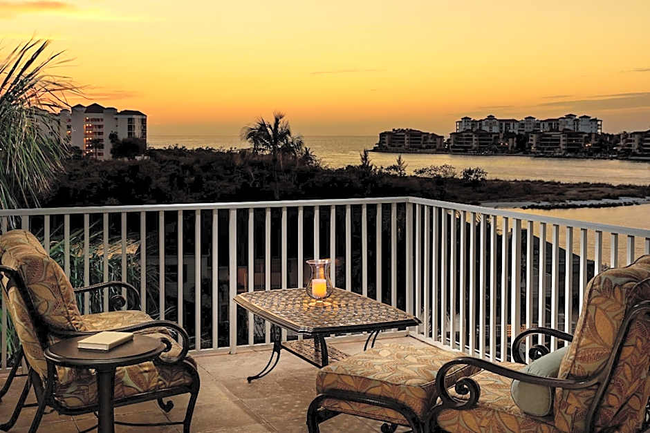 Olde Marco Island Inn And Suites