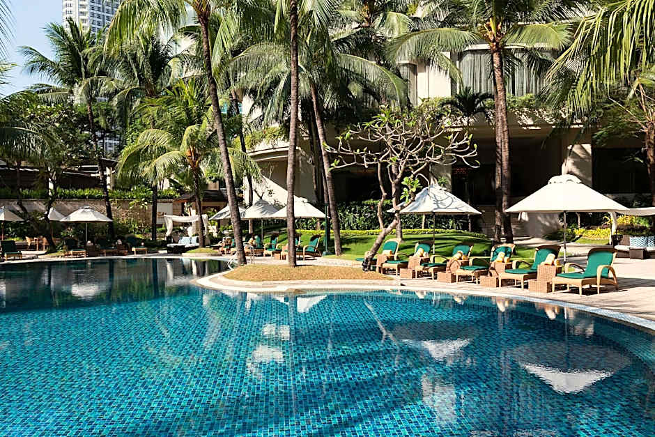 Edsa Shangri-La Manila