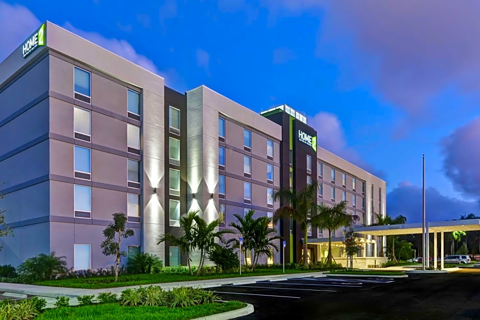 Home2 Suites by Hilton West Palm Beach Airport, FL