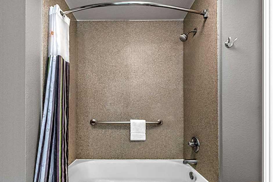 La Quinta Inn & Suites by Wyndham Belton - Temple South