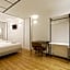 Green House Hotel
