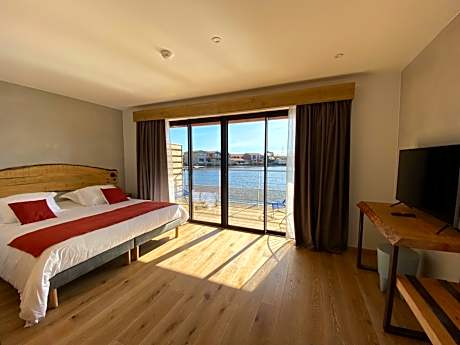 Suite with Private Terrace - Ground Floor