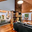 Hunchy Hideaway