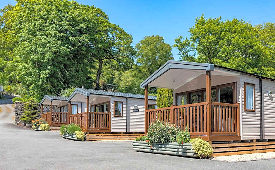 Aberdunant Hall Holiday Park