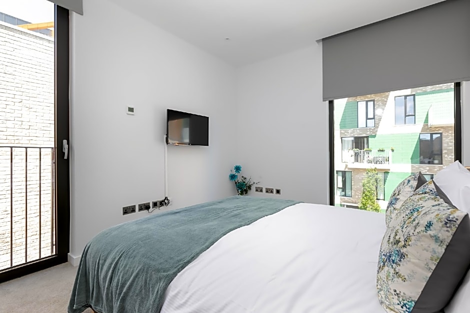 LT Greenwich 3 Bed Townhouse