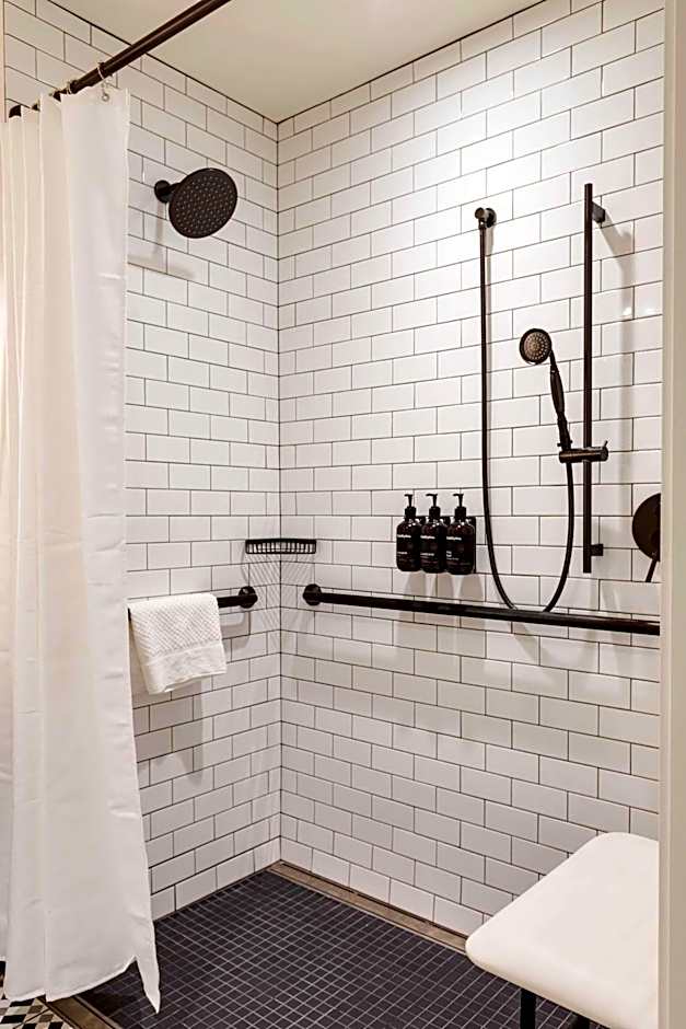 Canopy by Hilton Boston Downtown