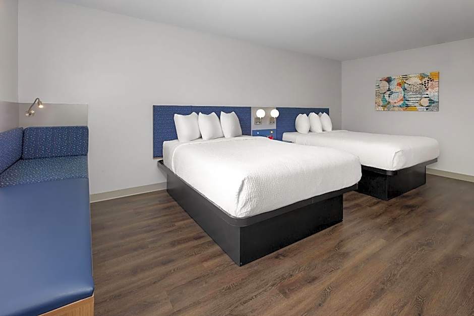 Microtel Inn & Suites by Wyndham Rehoboth Beach