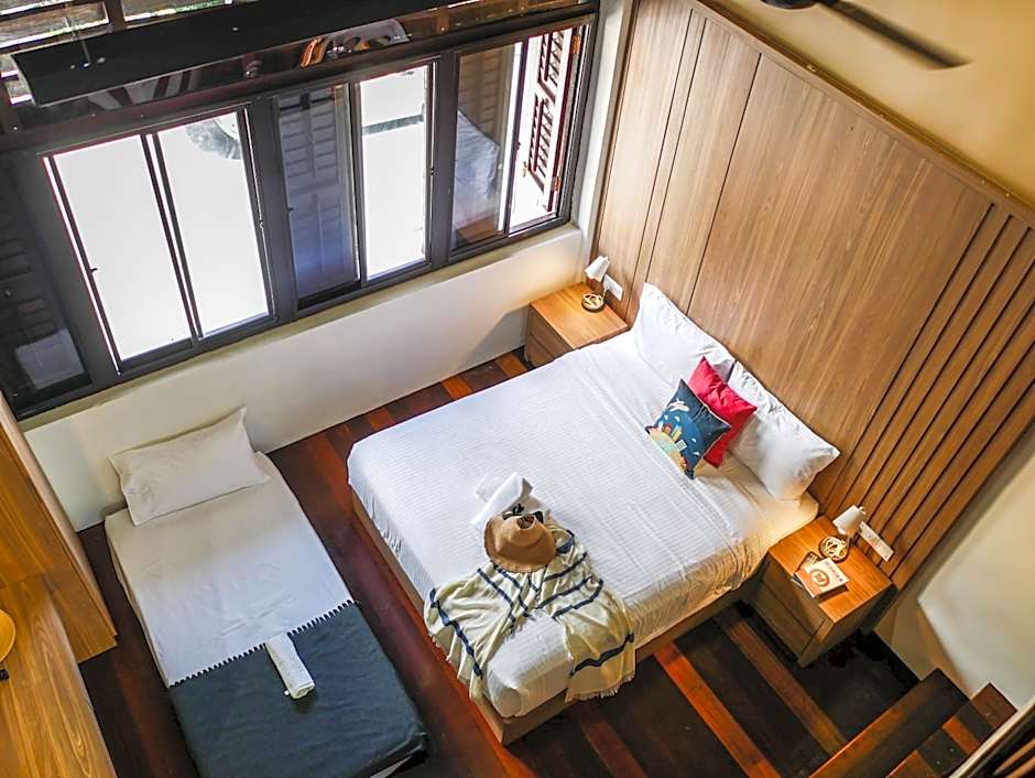 Carnarvon Antique Loft