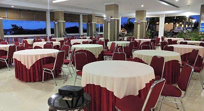 BUKIT KENARI Hotel & Restaurant