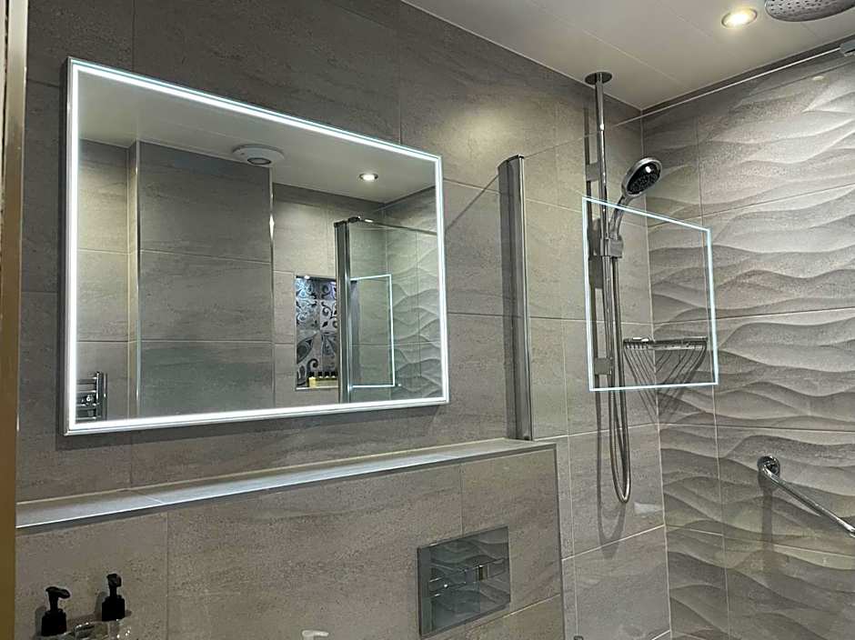 The Original Rosslyn Inn