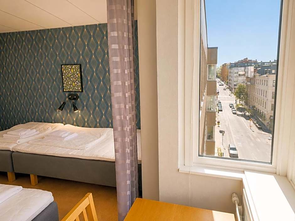 Avenyn Hostel, former Le Mat