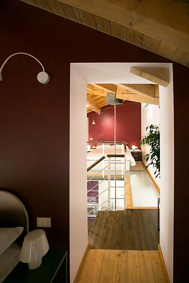 VERSOVERDE HOTEL Alzaia Naviglio Grande