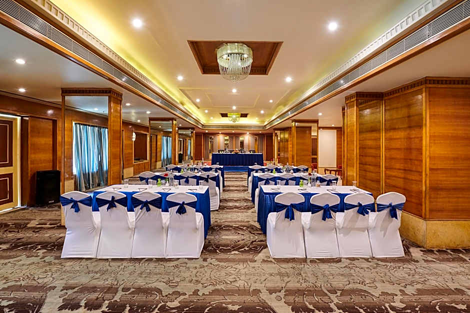 The Pride Nagpur Hotel