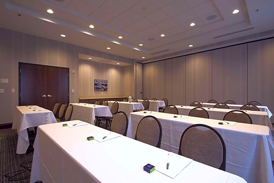 Hampton Inn By Hilton & Suites Columbus/University Area