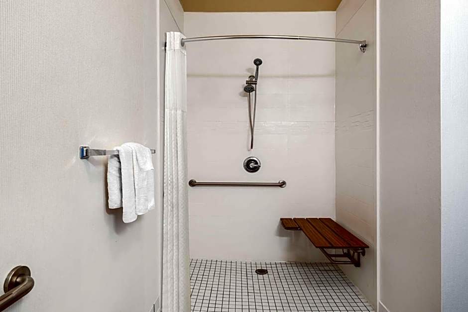 Hampton Inn By Hilton Irvine/East Lake Forest