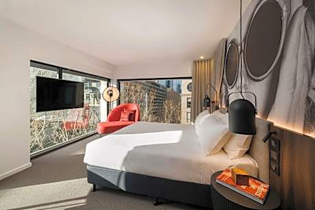 Hotel Indigo Melbourne on Flinders By IHG