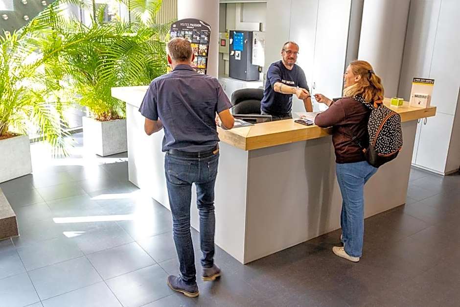 Youth Hostel van Gogh