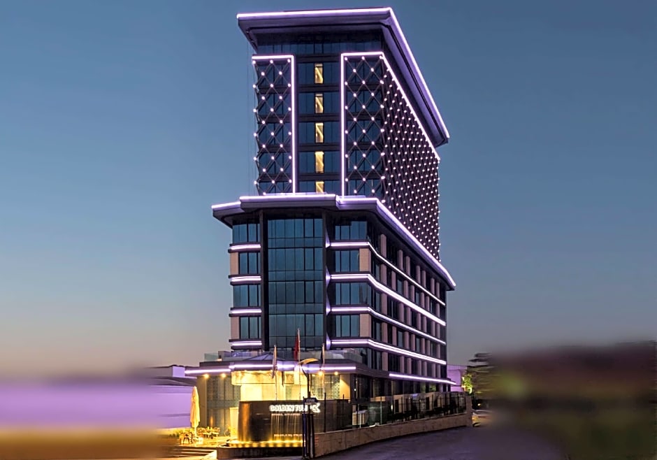 Golden Tulip Istanbul Bayrampasa