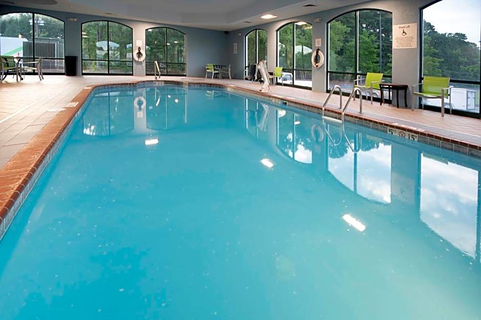Holiday Inn Express Suites Little Rock West By IHG