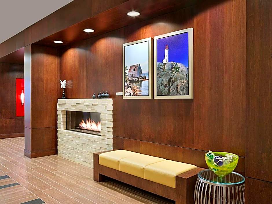 Hampton Halifax Downtown