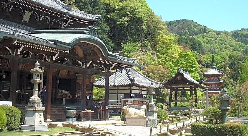 Kyoto Uji Hanayashiki Ukifune-En
