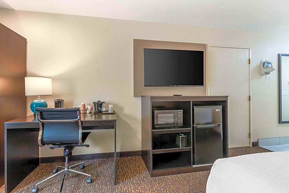 Sleep Inn & Suites