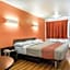 Motel 6-Youngstown, OH