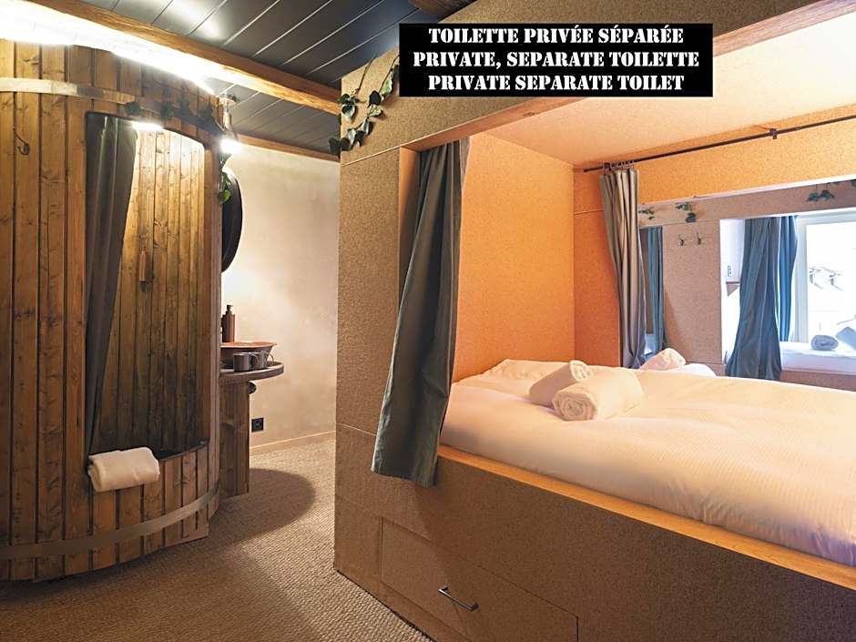 Peanut Medieval Lodge